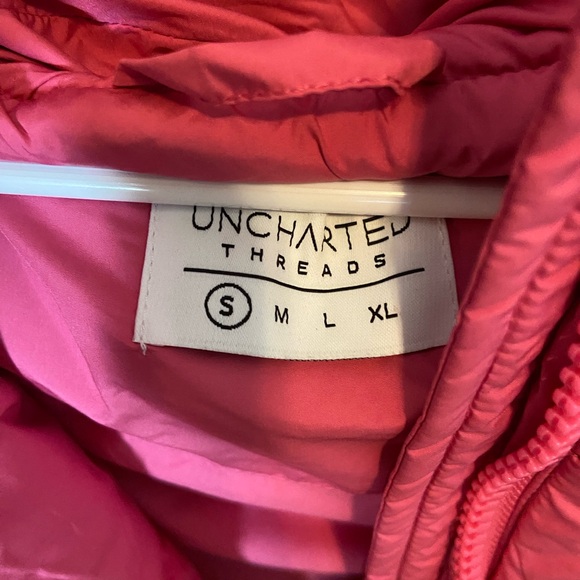 Vest - Picture 5 of 6